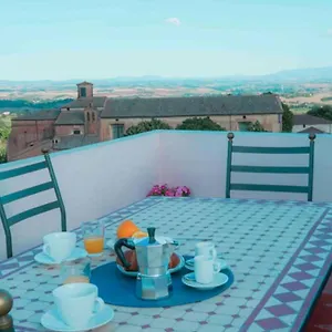 Appartement Bv, Sienne