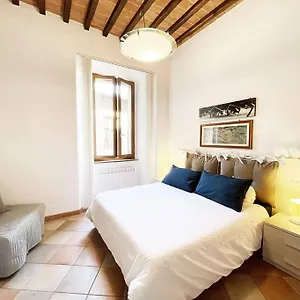 Casa Montanini Centro Storico Apartment