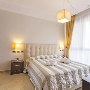 Aparthotel Anghel, Siena